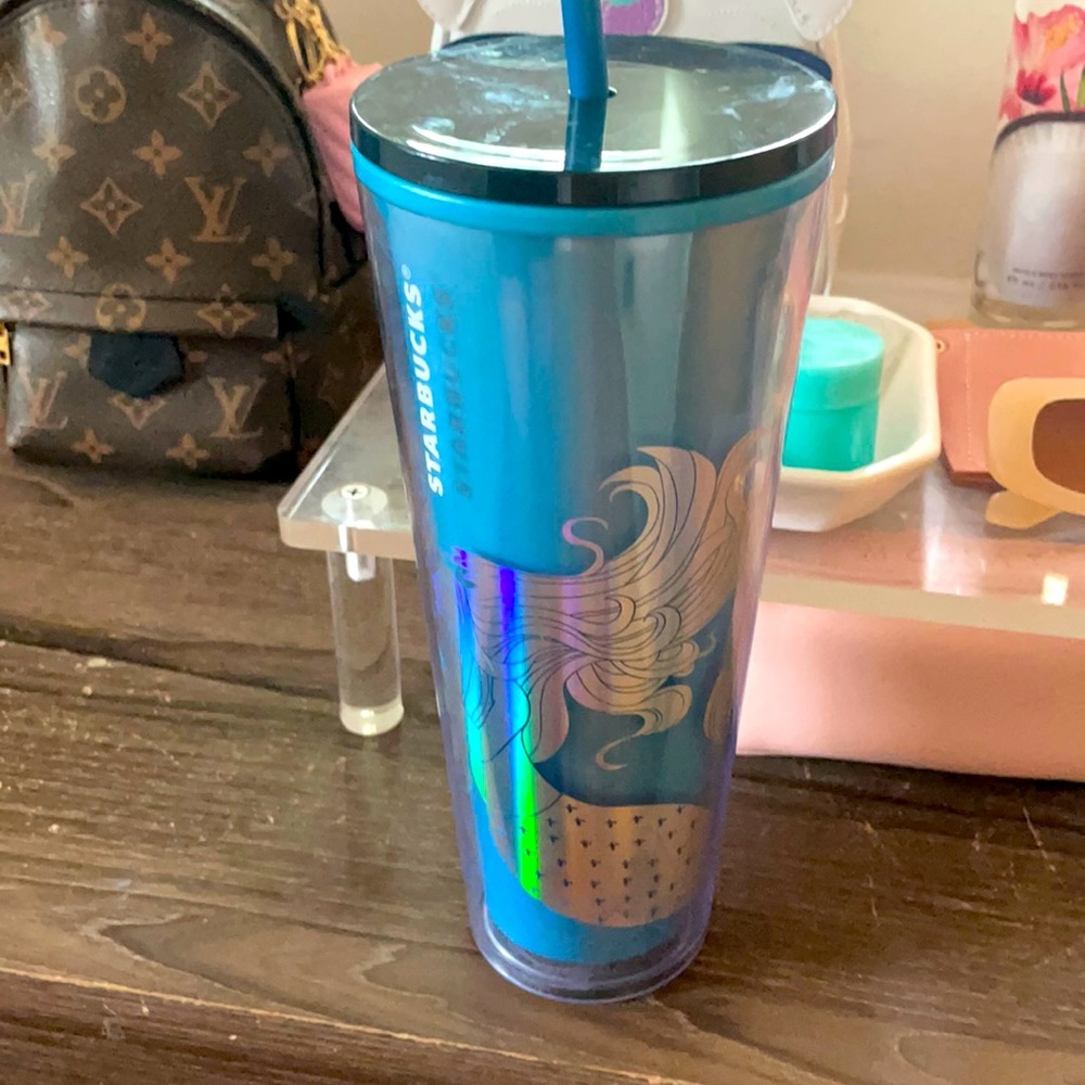 Mermaid Starbucks tumbler ✨✨✨